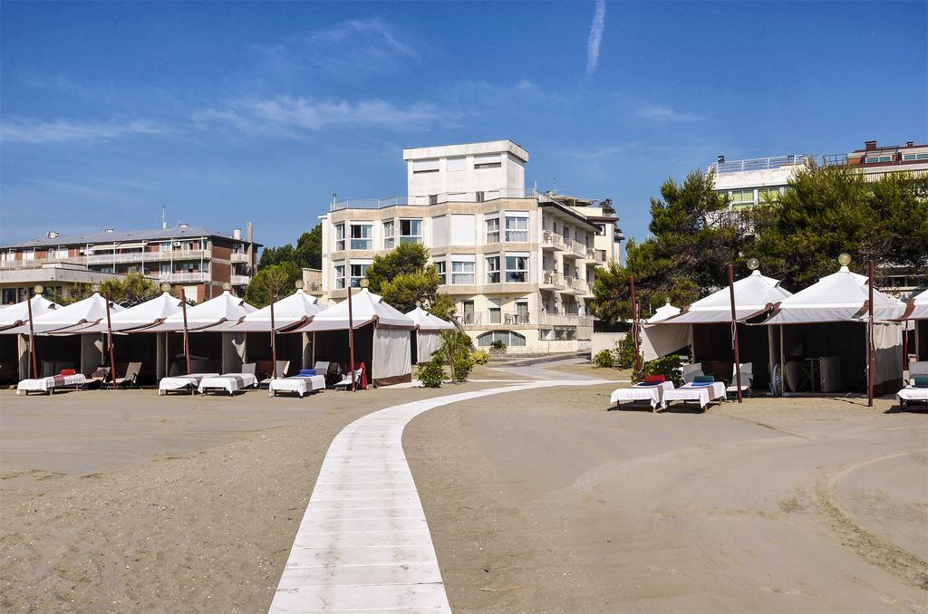 Hotel Petit Palais Lido di Venezia Exterior photo